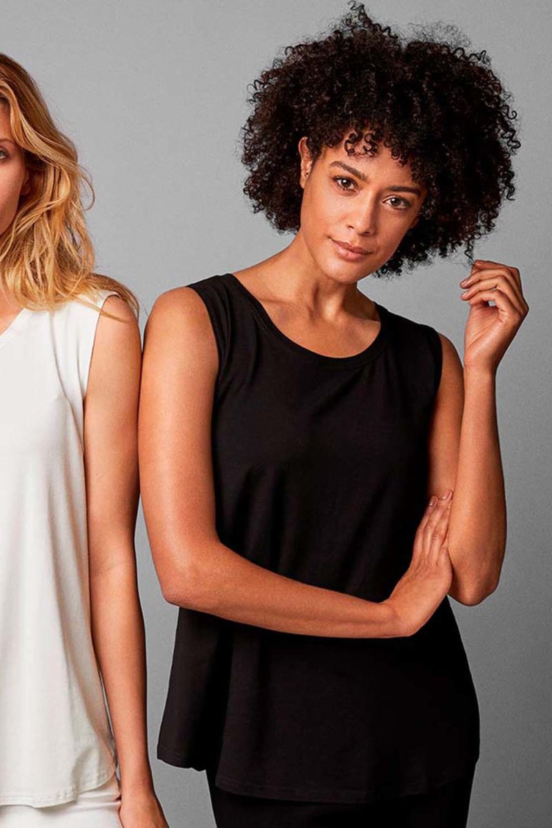 MaELISA Linne i viskostrikå, Black